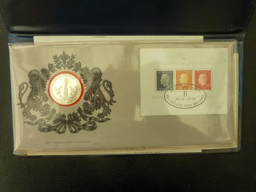 Enveloppe médaille argent - , et