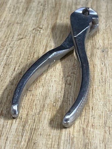 Ancienne pince coupante - coupante, en