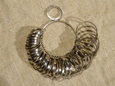 Outil ancien baguier Le