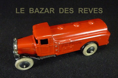 Dinky toys camion citerne - ,