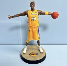 🏀 FIGURINE KOBE BRYANT 24