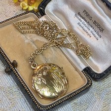 Rare Pendentif Porte-Photo