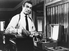 SEAN CONNERY JAMES BOND