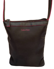 ** Calvin Klein **  Sac à