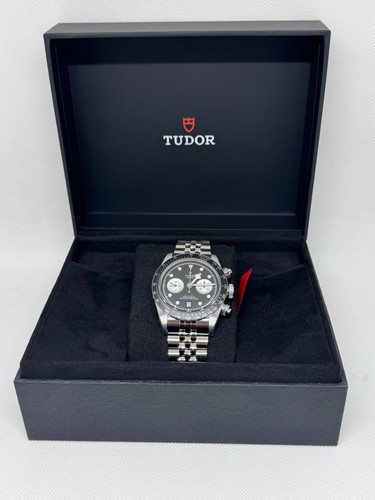 Tudor black bay chrono 41mm - black,