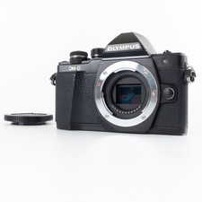 Olympus OM-D E-M10 II 16.1Mp