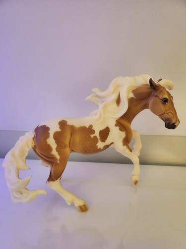 Breyer horse pop the cork - breyer,