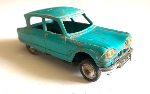 Ancien jouet voiture - , citroën