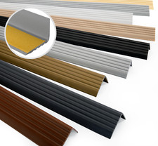 Nez de marche profil d’angle PVC autoadhésif 40x25mm antidérapant