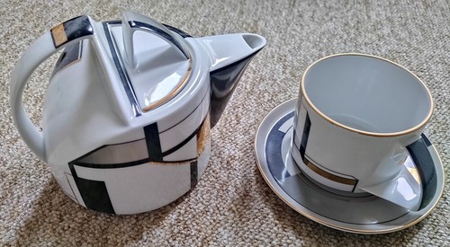 Lomonosov porcelaine service