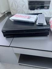 Magnétoscope Toshiba DVR80 KF