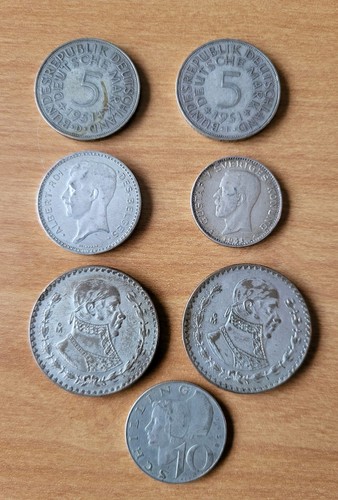 Lot pieces monnaies du - 7, de