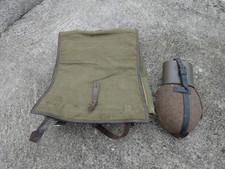 ALLEMAND WW2 Lot Sac style Poil de Vache & Gourde avec son Quart