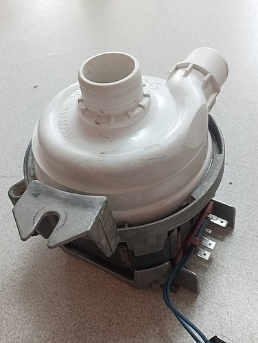 Pompe cyclage moteur - pompe,