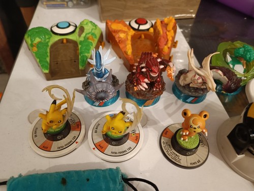 Figurines pokemon trainer - trainer, +