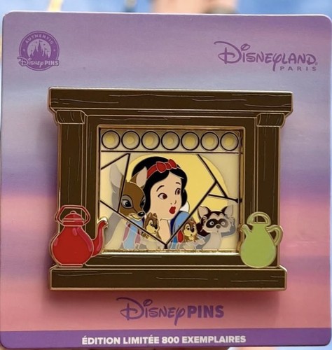 Pin blanche neige - neige, white