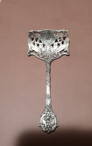 Tres ancienne cuillère - cuillère, À