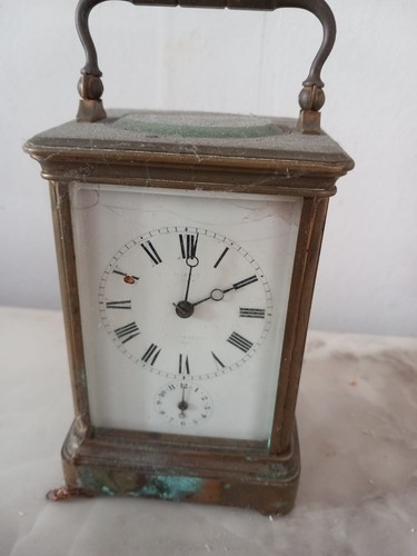 Pendule officier mecanique - officier, a