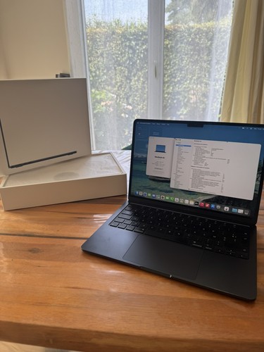 Macbook air m2 - air,