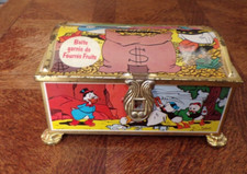 ANCIENNE boite coffre