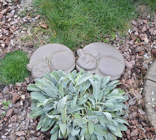 Moule béton chat - en, chemin