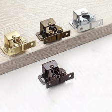 Double serrure de porte pour