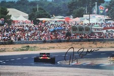 photo signée Thierry Boutsen