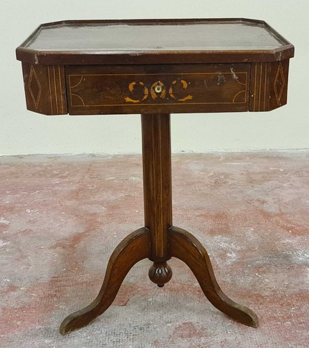 Table couture avec tiroir - avec,