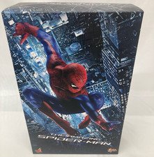 Hot Toys The Amazing Spider-Man Andrew Garfield 1/6 Scale Figure MMS179 USED