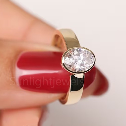 Bague solitaire taille ovale