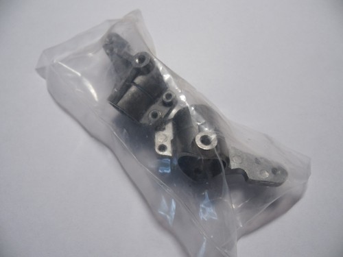 Kyosho bs19 front hub burns - kyosho,