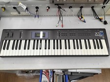 Clavier synthétiseur KORG X5D