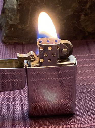 1973 zippo slim polished case - slim,