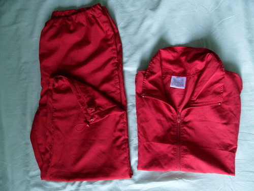 Ensemble detente rouge - ,