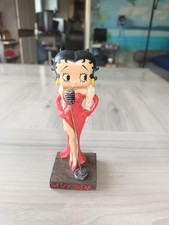 figurine betty boop robe rouge