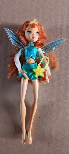 Winx club poupée bloom - poupée,