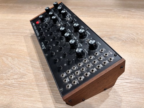 Moog dfam drummer - moog,