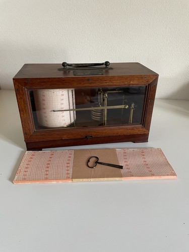 Ancien barographe aviation - ancien, d'aviation