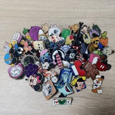 DISNEY PIN TRADING LOT 50, NO