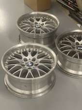 One BMW E39 528i 525i 530i OEM