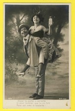 CPA A. NOYER à PARIS "Pèse moi avec la Bouteille" ACIDE FORMIQUE Décolleté Jupon