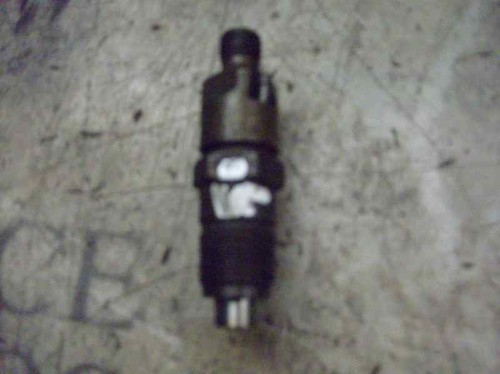 Injecteur 7981210 pour - injecteur,