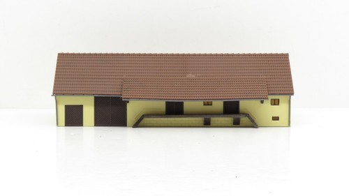 Arnold rapido entrepot hangar - rapido,