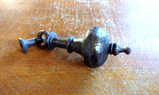 Ancien heurtoir , marteau de