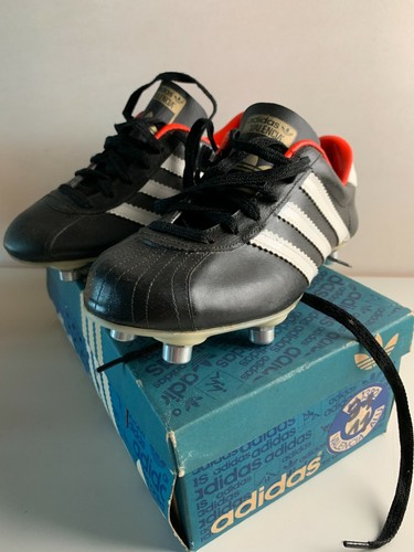 Chaussures football enfant - chaussures, //