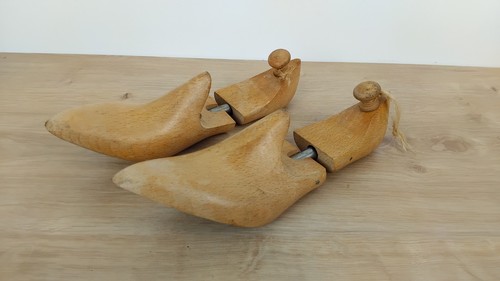 Paire embauchoirs anciens en - paire,