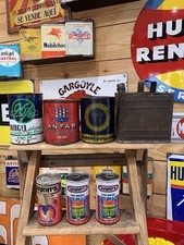 Bidons d’huile anciens no