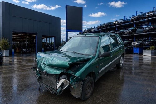 Pare choc arriere - peugeot, 106