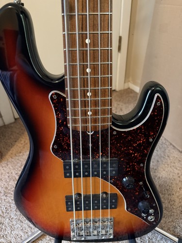 Fender roscoe beck - roscoe, 5
