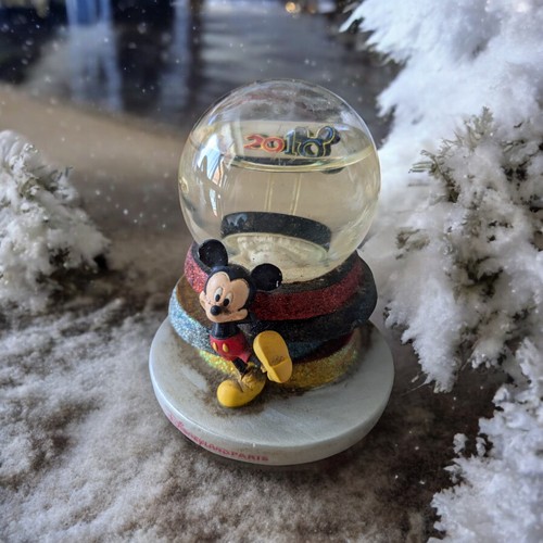 Boule neige mickey - boule, À